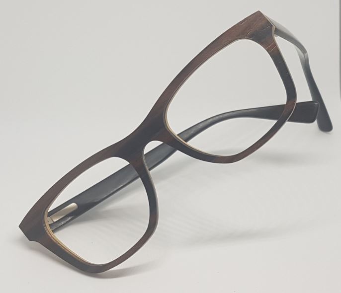 Brille Eifellook