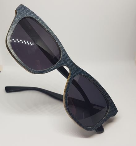 Brille Eifellook